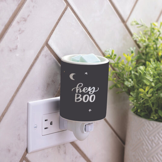 Hey Boo Pluggable Fragrance Warmer